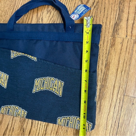 Michigan Wolverines University of MI Tote Bag Tablet Bag Go Blue - Picture 10 of 11